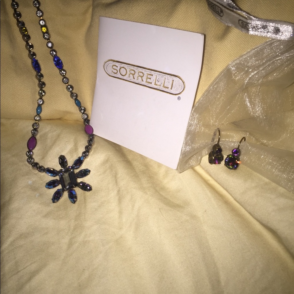 Sorrelli Necklace and Earrings.